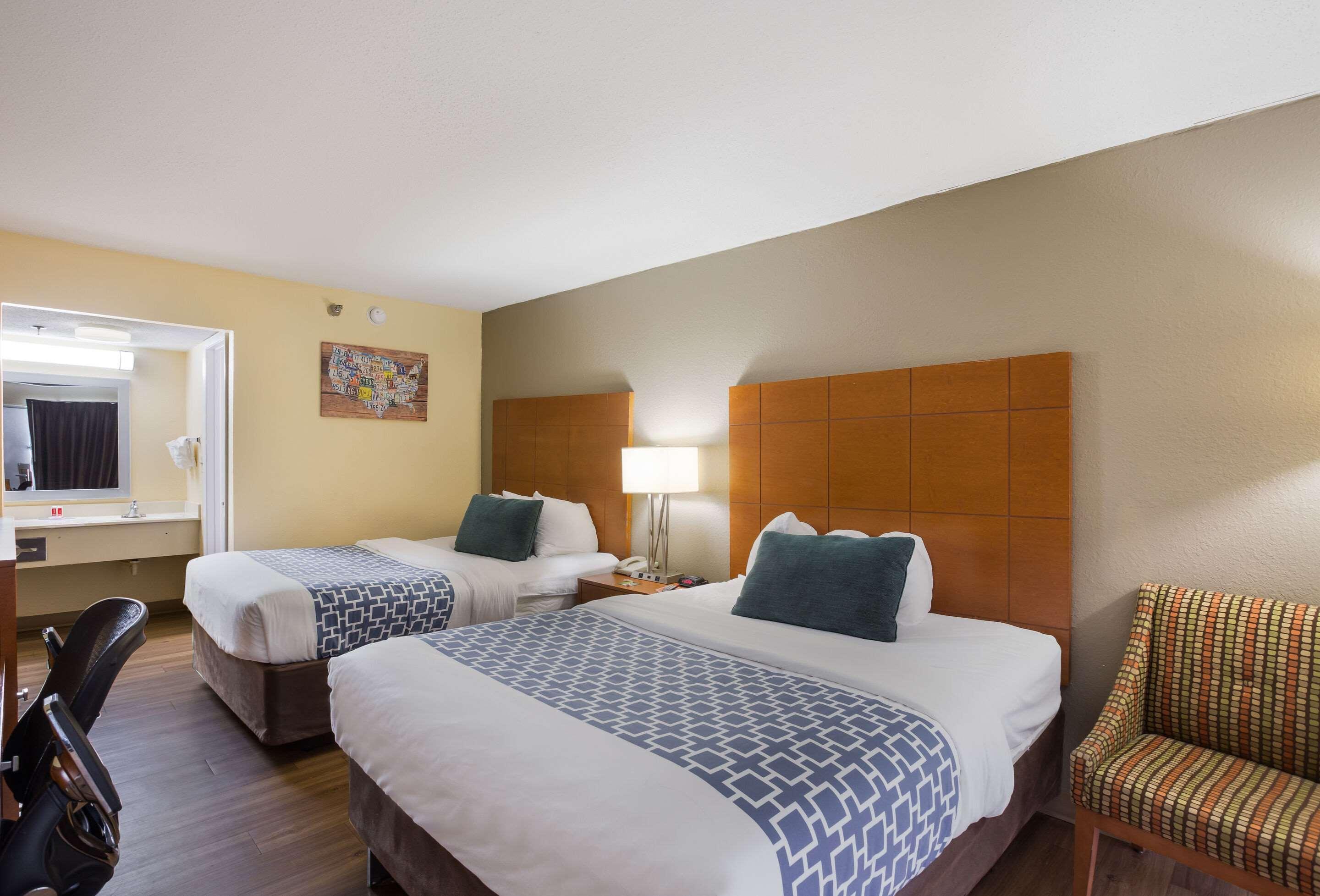 Econo Lodge Hardeeville Bagian luar foto