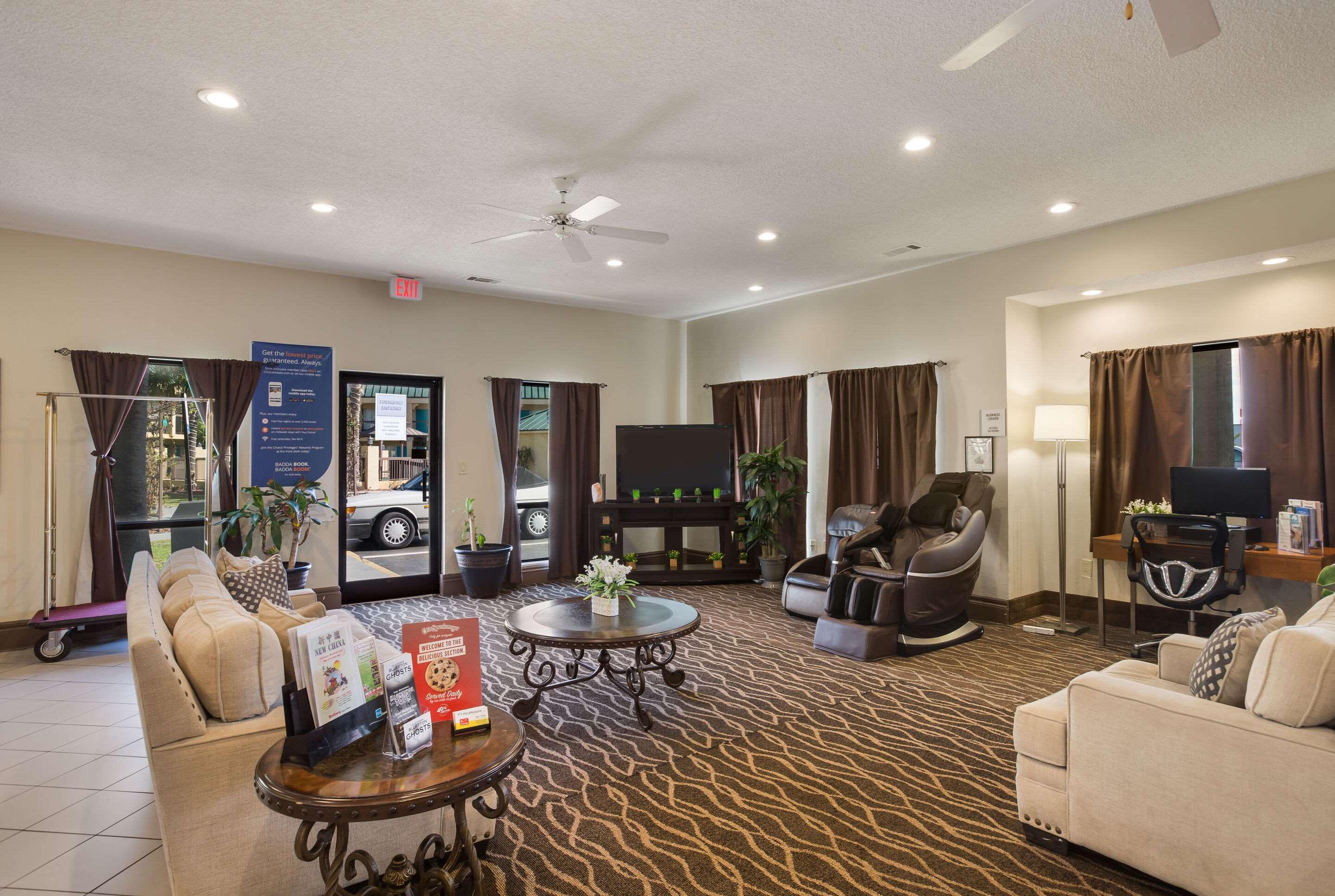 Econo Lodge Hardeeville Bagian luar foto